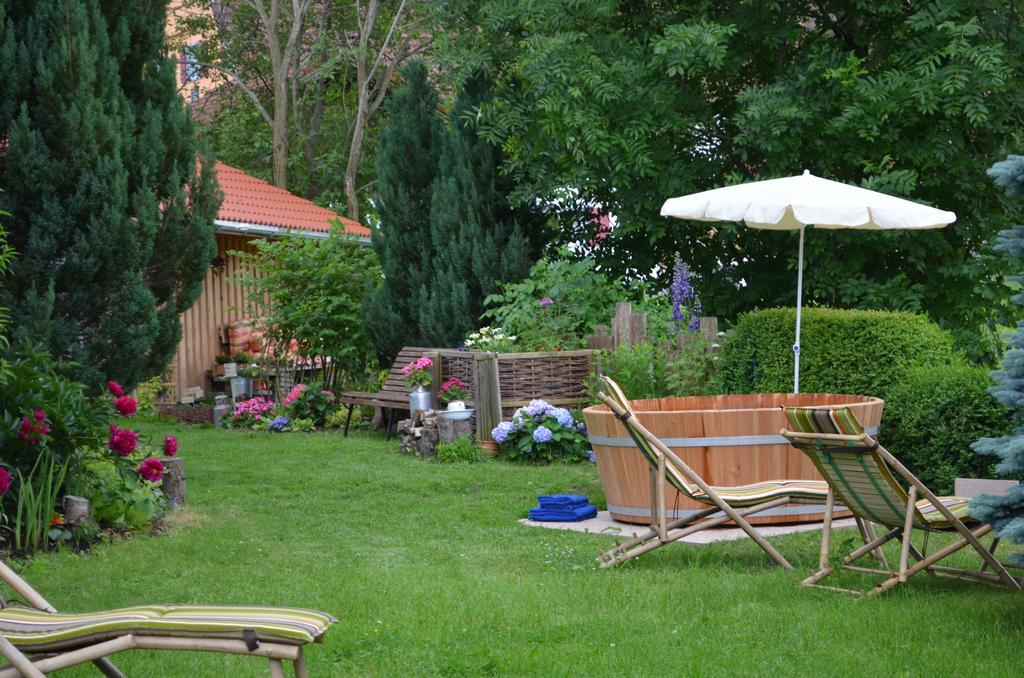 Die Dirndlkoenigin Grunenbach Esterno foto